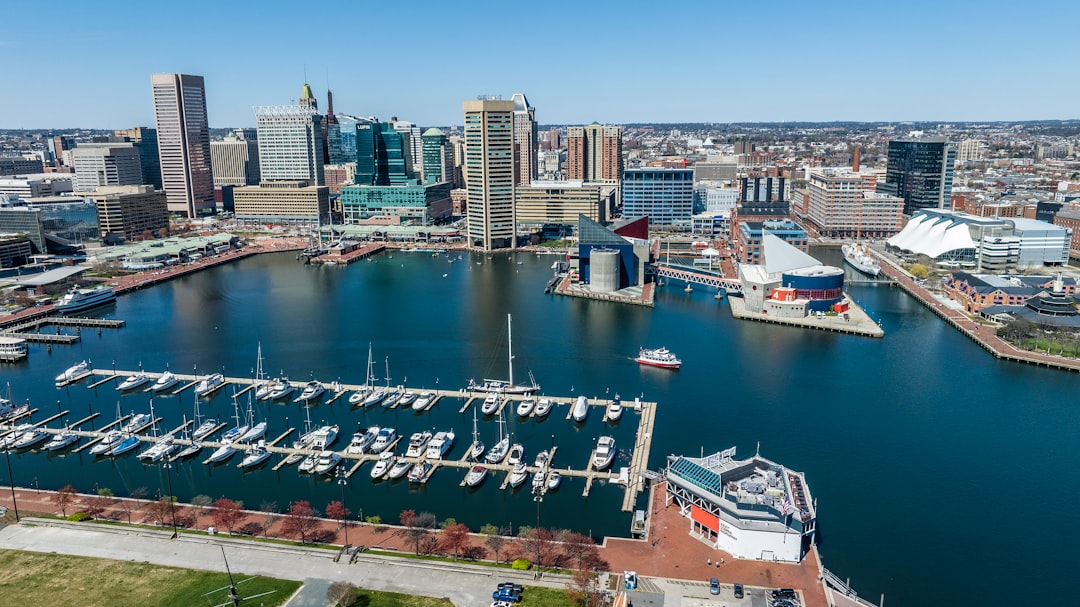 Baltimore street scene resembling Hamburg